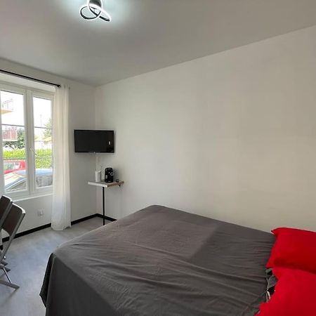 Studio A2 18M2 Cosy 5Minutes Gare Parking Gratuit Rue De La Mure ロアンヌ エクステリア 写真