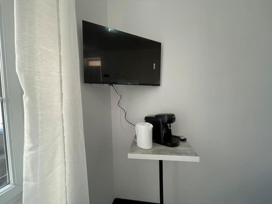 Studio A2 18M2 Cosy 5Minutes Gare Parking Gratuit Rue De La Mure ロアンヌ エクステリア 写真