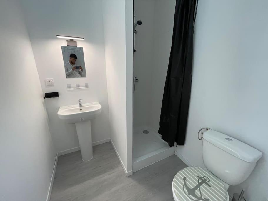 Studio A2 18M2 Cosy 5Minutes Gare Parking Gratuit Rue De La Mure ロアンヌ エクステリア 写真